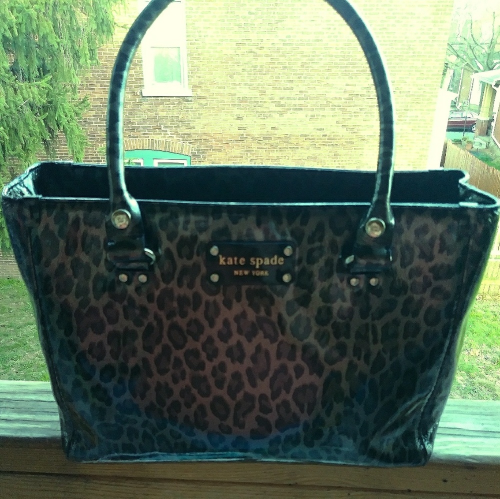 (SOLD)Kate Spade Wellesley bag